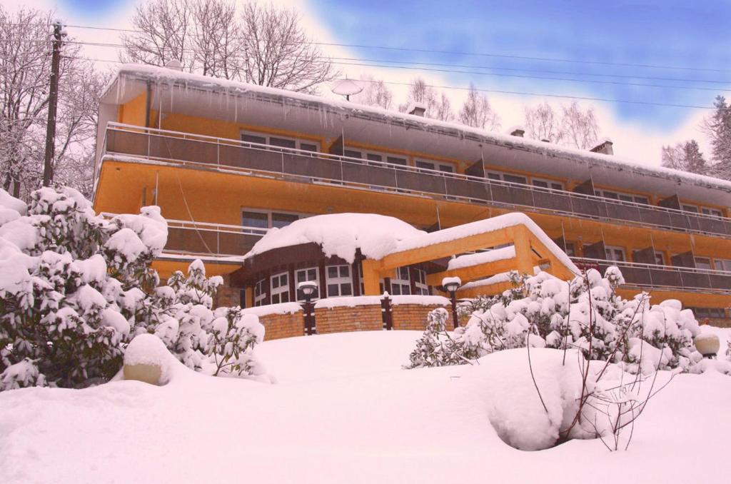 Hotel Wiktoria Schreiberhau Exterior foto